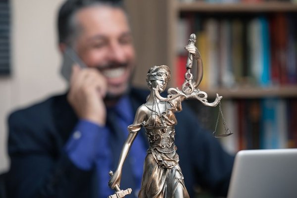 Comment devenir Avocat ?